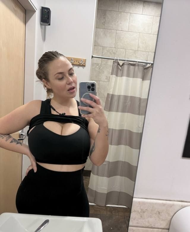 !! NO PRICE, JUST PASSION !!, just come fuck me, wild passion, and nights we won’t forget.” !! NO FEE !! - Image 2