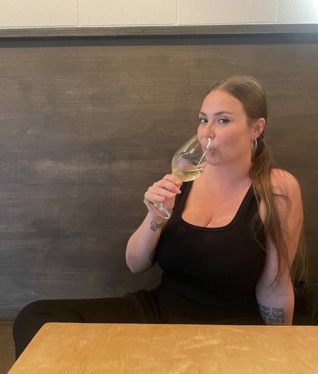 !! NO PRICE, JUST PASSION !!, just come fuck me, wild passion, and nights we won’t forget.” !! NO FEE !! - Image 3